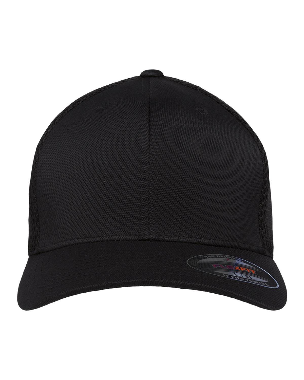 Black fitted mesh cap with print design from Print-View, showcasing a customizable and stylish fitted hat.